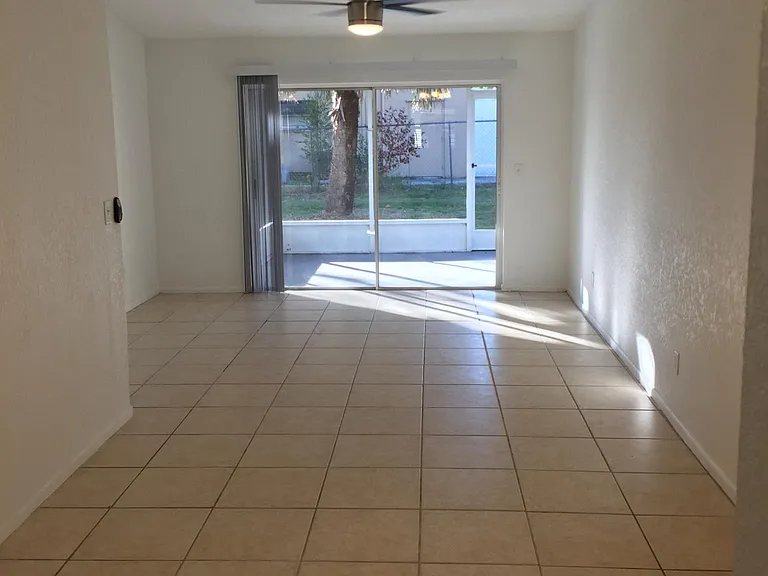 6133 High St — Photo 3