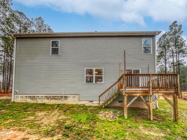125 Teal Dr, Youngsville, NC 27596