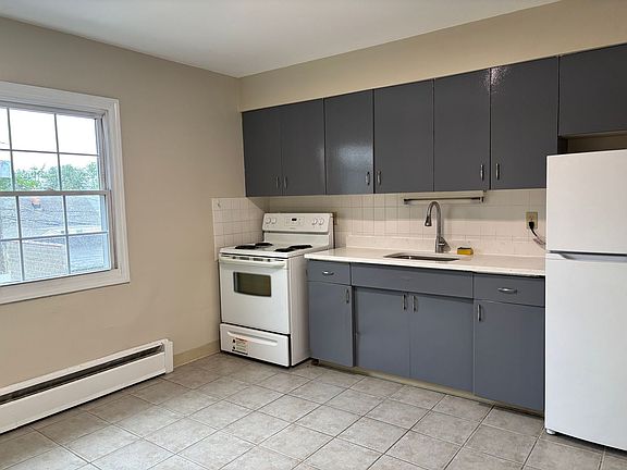 4th image of 580 Starin Ave APT 3