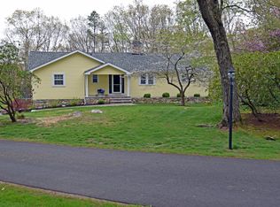 24 Crest Dr, Dover, MA 02030