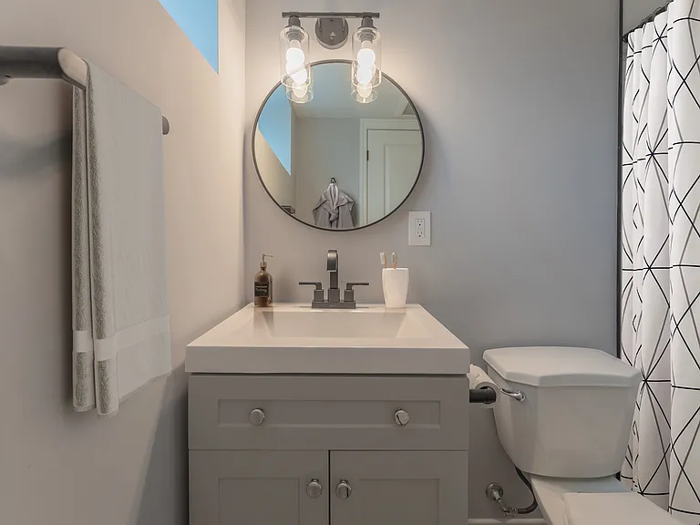 811 Overlea Ct #2 — Photo 10