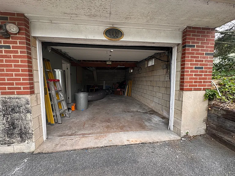 443 Bath Ave — Photo 70