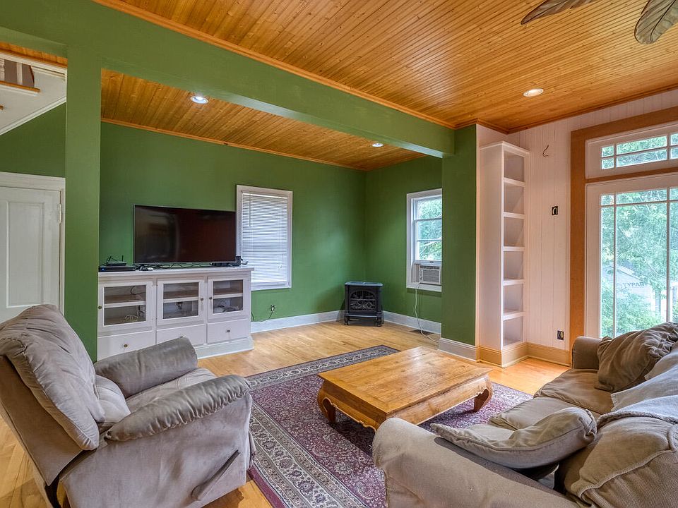 17 Mills Road, Newcastle, ME 04553 Zillow