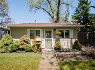 2471 16th Ave E, North St Paul, MN 55109