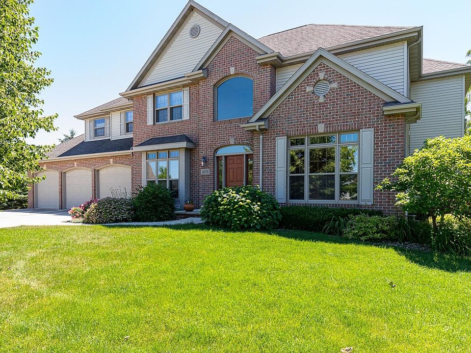 Gorgeous Andrews Home  with SO MUCH TO OFFER!