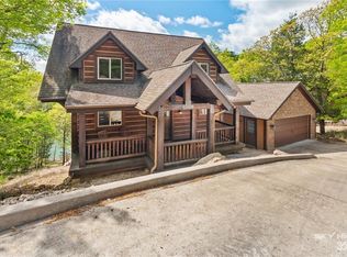 21309 Black Oak Dr, Garfield, AR 72732