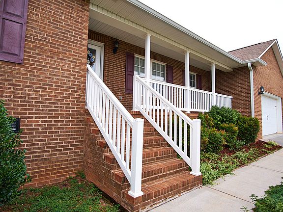 4th image of 7301 Liberty Station Ln