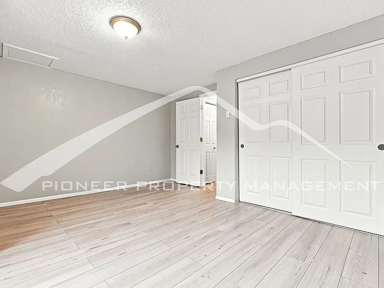 7885 Barbara Ann Dr #A — Photo 19