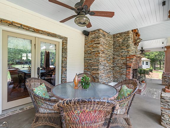 5th image of 4153 Cypress Lake Rd