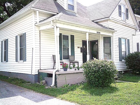 2nd image of 1210 W Atlantic St