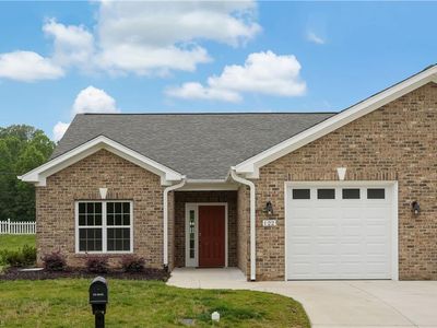 120 Sanderlyn Ct, Eden, NC, 27288