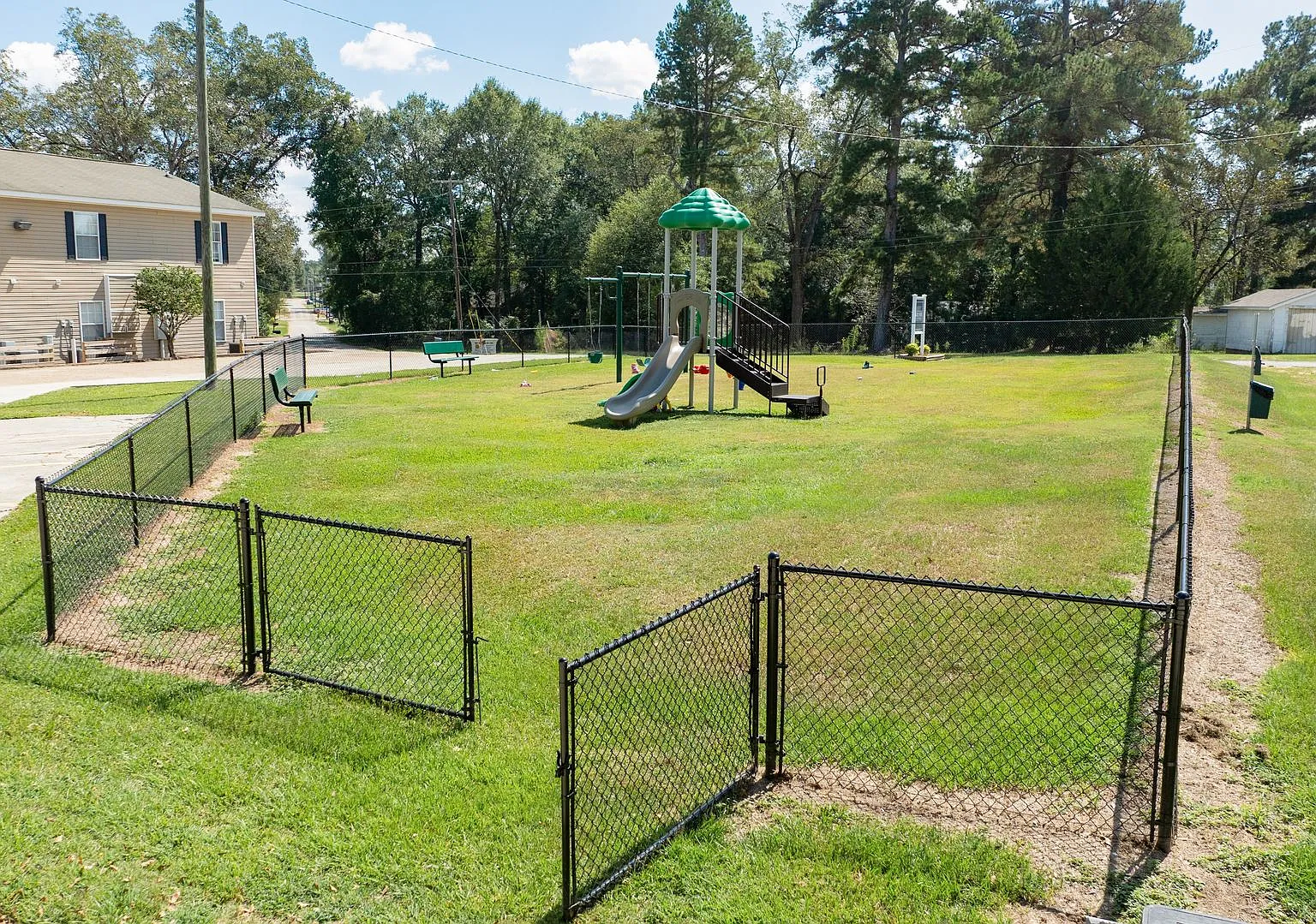 The Grande at Ellisville — Photo 3
