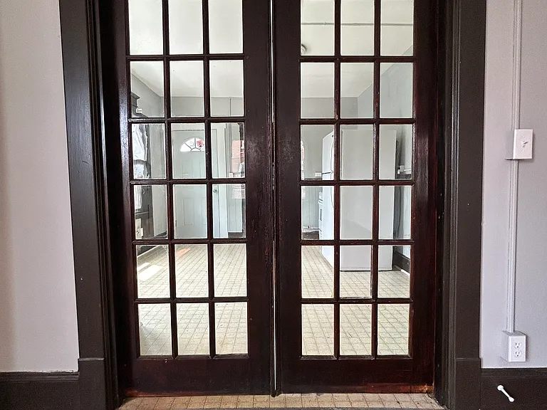 31 Chestnut St #2-C — Photo 8