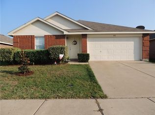 1412 Queens Brook Ln, Fort Worth, TX 76140