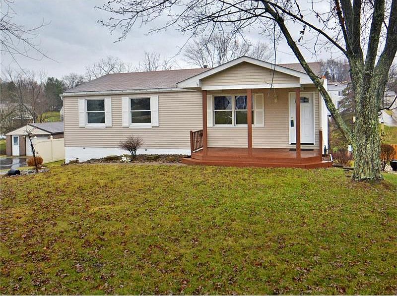 1st image of 216 Wheatfield Dr