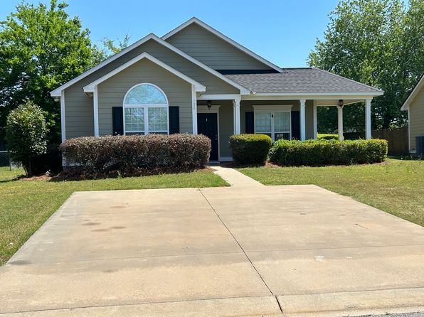 136 Laurelwood Dr