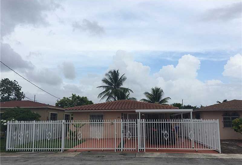 1st image of 431 NW 58th Ave