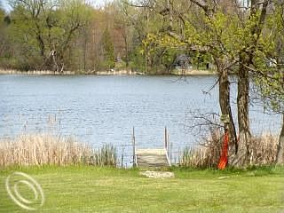 4th image of 3470 Lakeview Dr