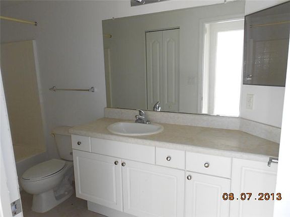 5th image of 5095 Fairways Cir APT 301