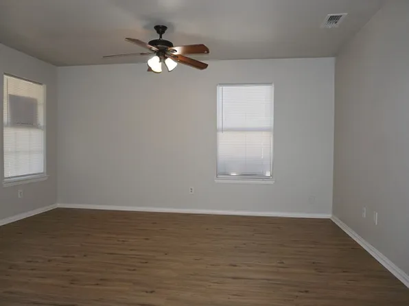 5105 Flamingo Rd #5105, Fort Worth, TX 76119