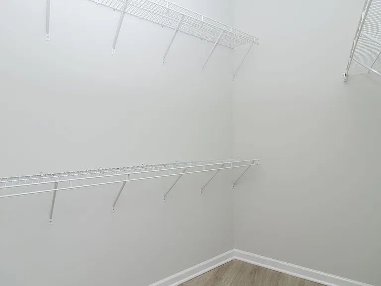 6464 Bradbury Ct — Photo 15