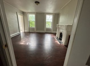 1641 5th Avenue, Troy, NY 12180