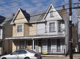 543 E Broad St, Tamaqua, PA 18252