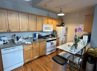 1018 Jefferson St #209, Hoboken, NJ 07030
