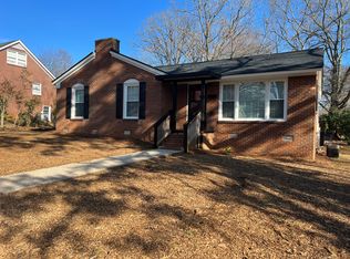 2700 Holly Dr, Greensboro, NC 27408