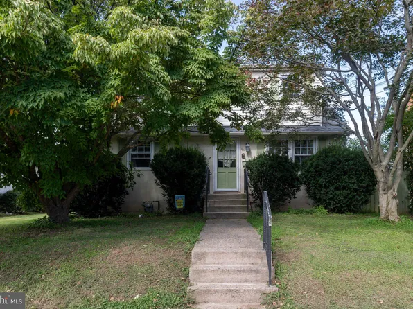 107 E 6th St Floor 2, Lansdale, PA 19446