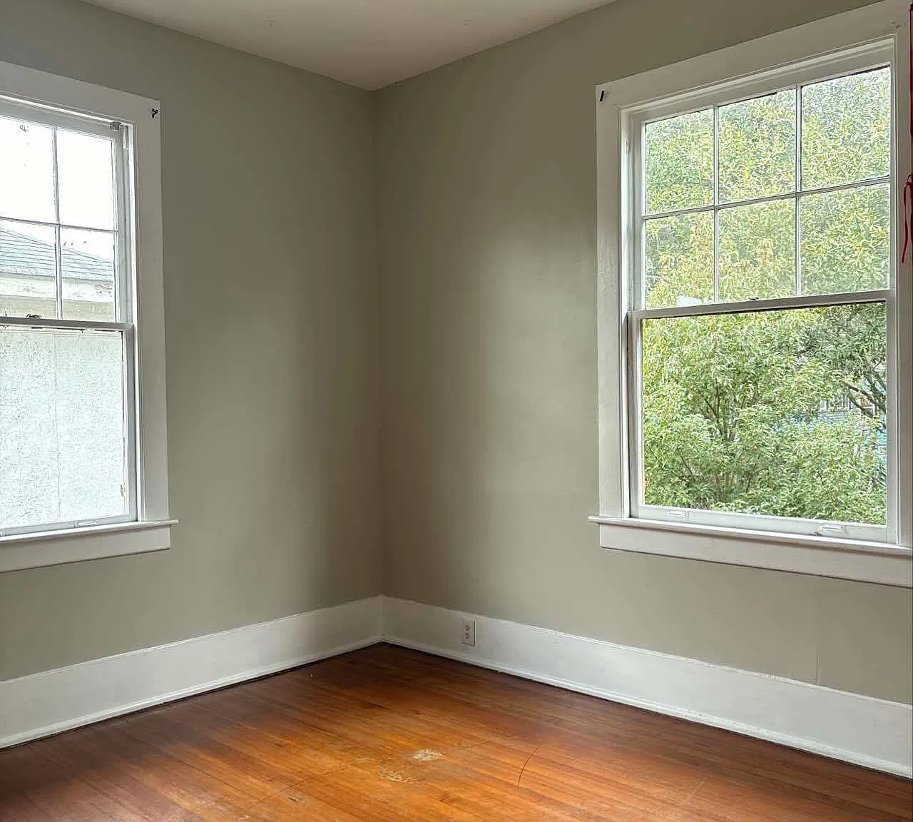 823 E Henry Street - Unit... — Photo 2