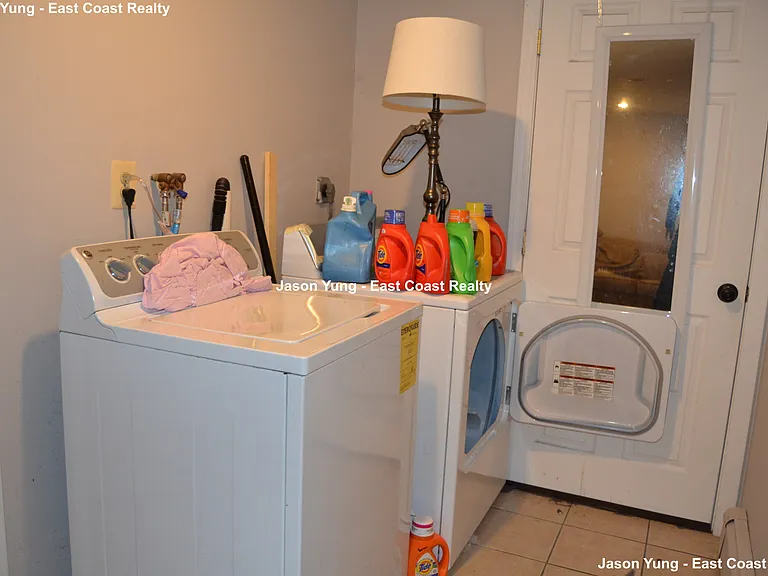 66 Quint Ave #1 — Photo 15