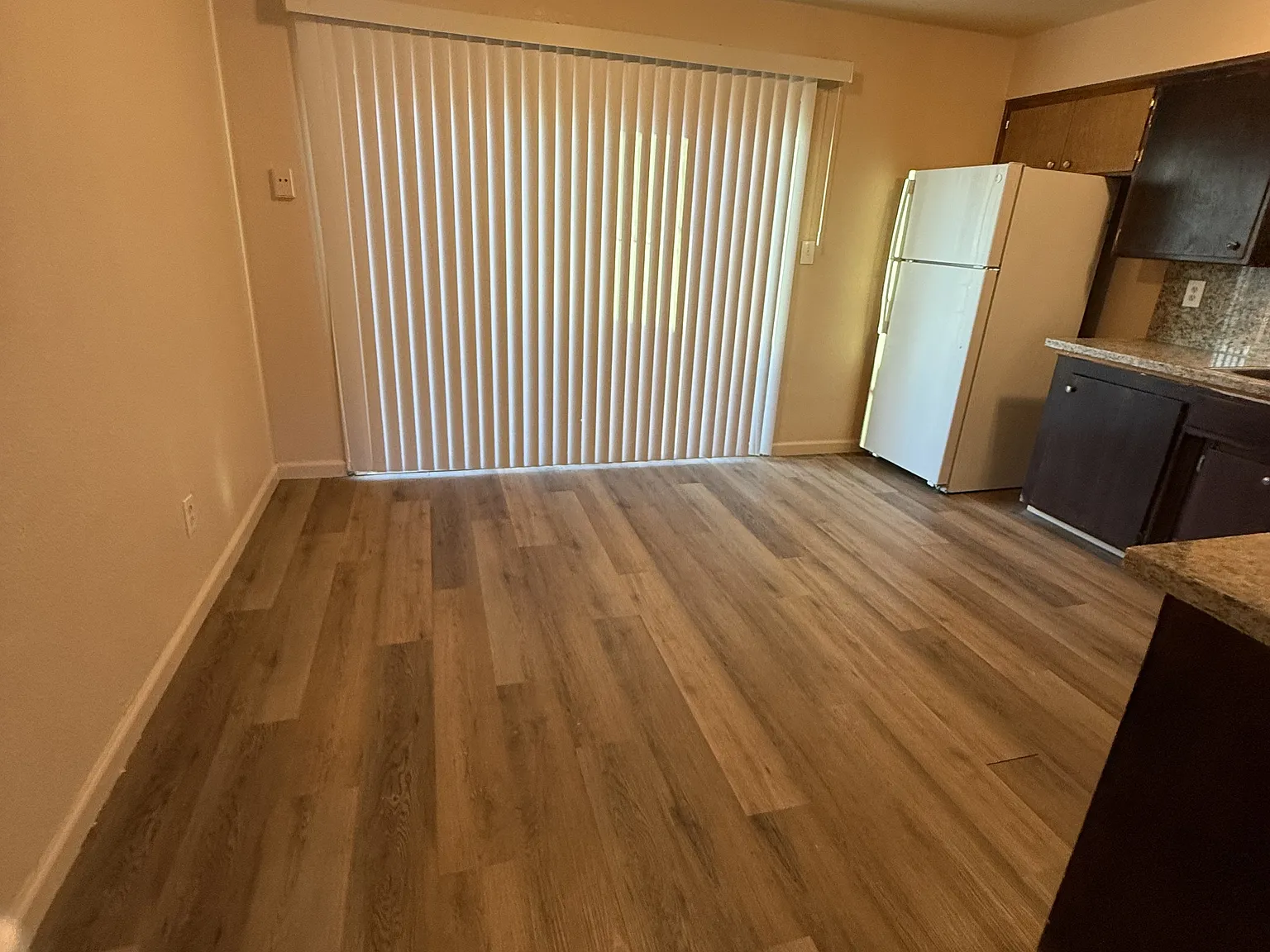 Acapulco 2 - Unit 2 — Photo 2