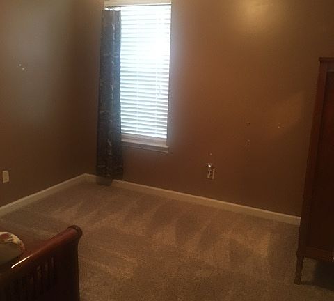 FIRST BEDROOM 10x10