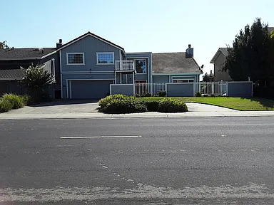 6225 Embarcadero Dr — exterior photo