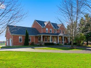 436 Concession Rd #8-E, Hamilton, ON L8E 5K8