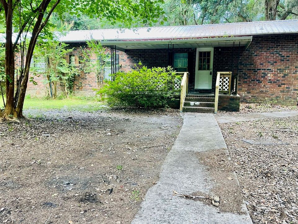 1st image of 65 Gaskin Rd