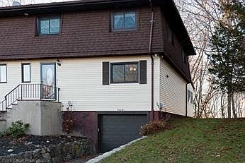 2nd image of 45 Whitewood Cir