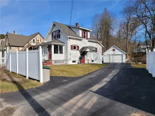 4 W Liberty Street, Liberty, NY 12754