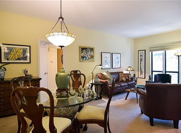 5th image of 10658 Park Village Pl APT D