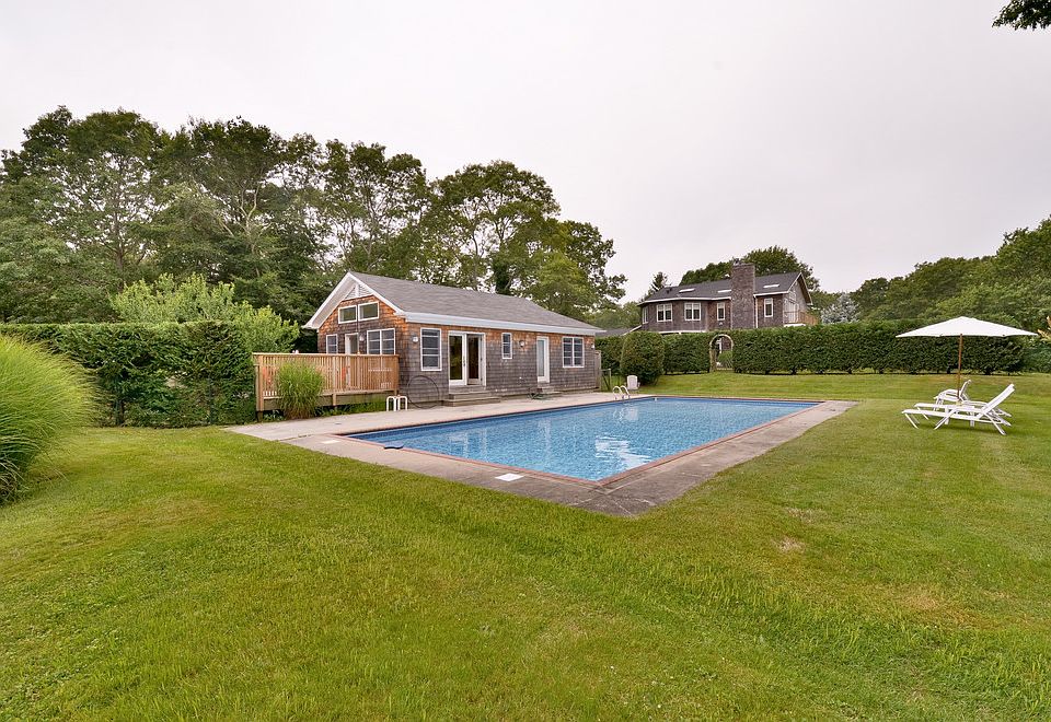 1st image of 35 Robinhood Ln