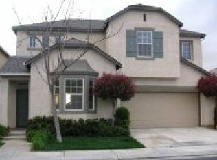1948 N Tuscany Ln, Clovis, CA