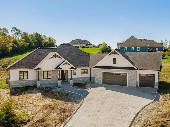 N67W27159 Fanad DRIVE, Lisbon, WI 53089