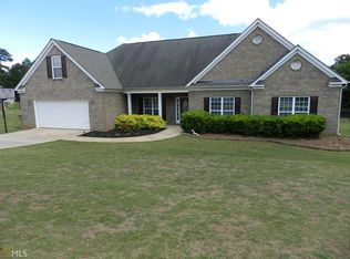 1515 Smithfield Dr, McDonough, GA 30252
