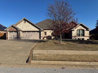 2607 SW Glenn Ridge Rd, Bentonville, AR 72712