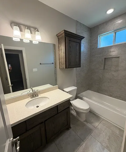 10226 N 14th St — Photo 21