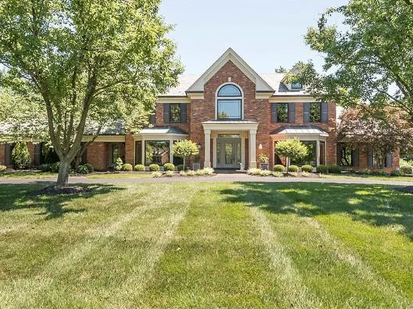 14 Frontenac Pl, Saint Louis, MO 63131