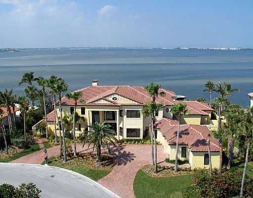 1st image of 6749 SE North Marina Way