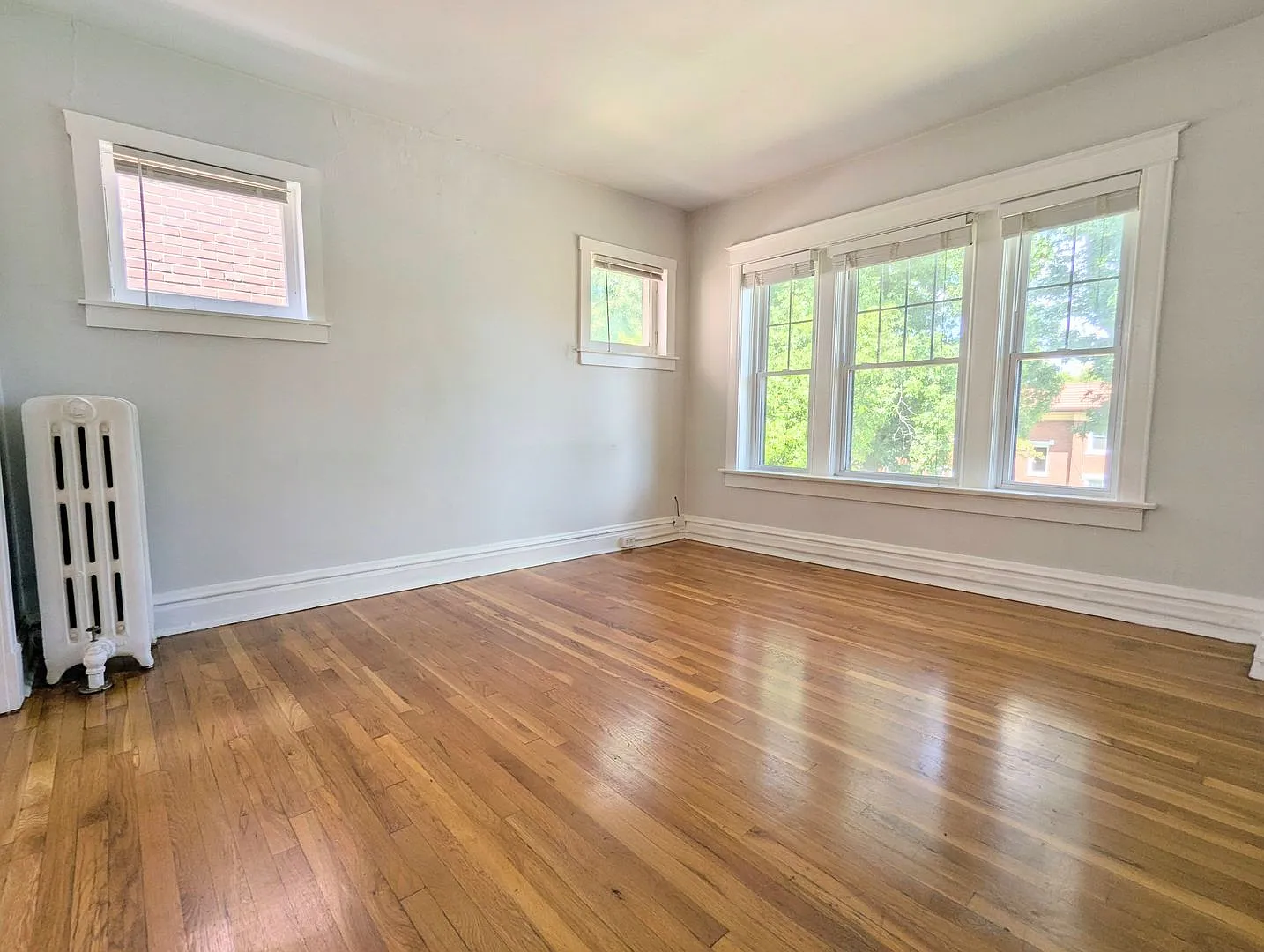 6408 Alamo Avenue — Photo 2