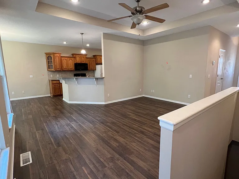 1814 Villa Dr — Photo 4